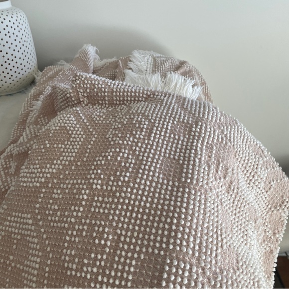 Vintage Chenile Light Dusty Pink Queen Bed Coverlet Light Blanket - Picture 3 of 11